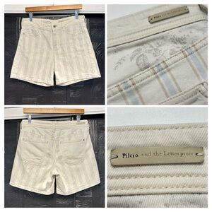 Pilcro‎ Anthropologie Slim Boyfriend Shorts Size 27 Railroad Stripe Cream Blue